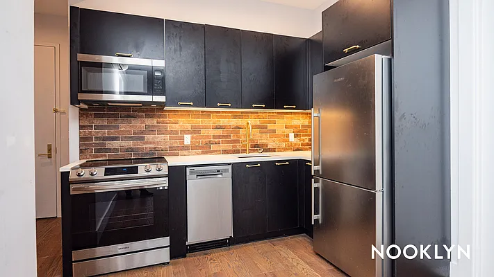 Rented by Nooklyn NYC LLC | media 7