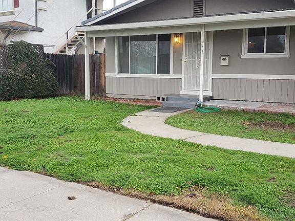 2nd image of 506 Willow Ave