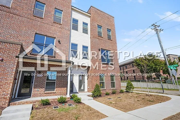 2 bed, 2.5 bath, 1400 sqft, $1,555 — Photo 3