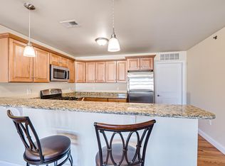 77 Brook St, Woodbridge, NJ 07095