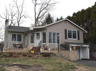 22 Reservoir Rd, Rockaway, NJ 07866