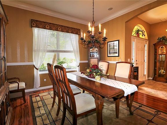 4th image of 1022 Avenida Sonoma