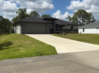 1046 Cheney Ave S, Lehigh Acres, FL 33974
