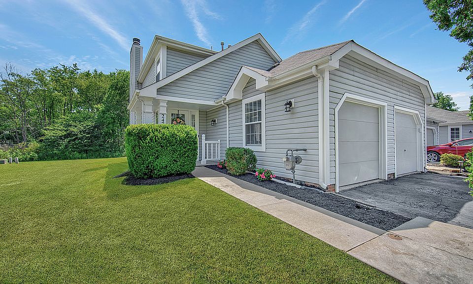 1st image of 247 Clearbrook Ct