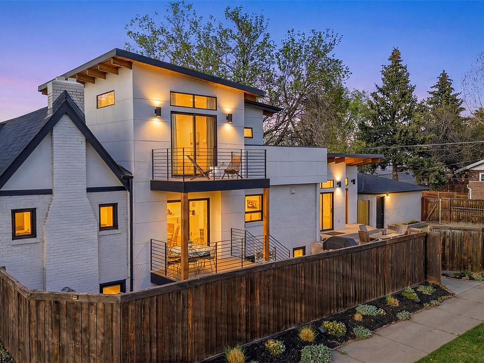 1st image of 2500 Grape Street