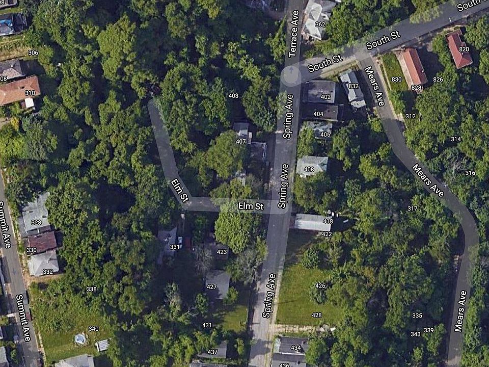 1st image of 202 Elm St