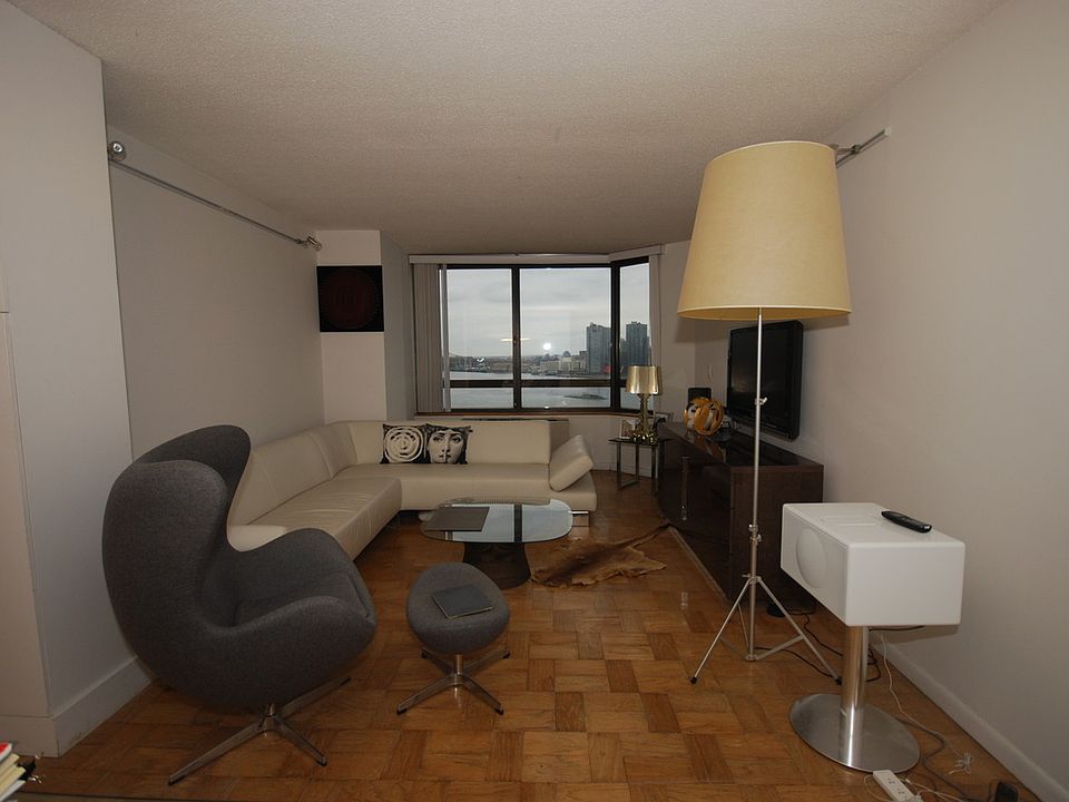1st image of 630 1st Ave APT 20A