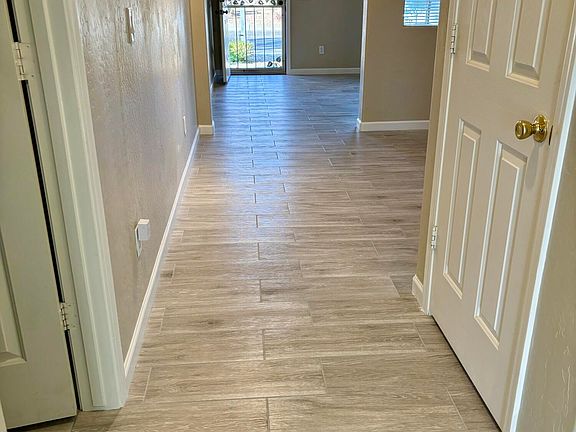 4th image of 15419 W DESERT MIRAGE Drive