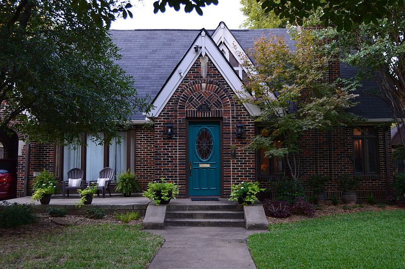 723 Nesbitt Dr.
