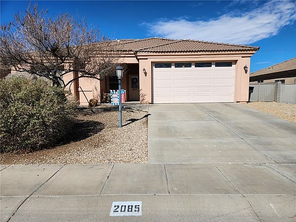 3rd image of 2085 Alan Ladd Drive