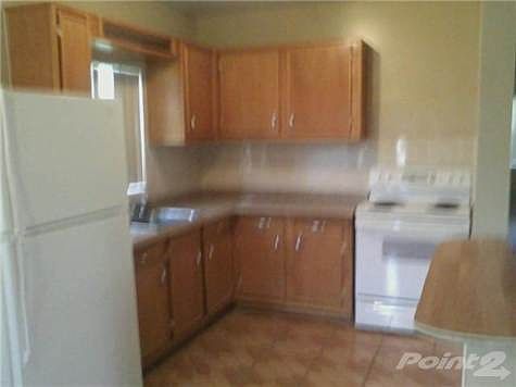 2nd image of 561 NW 186th St
