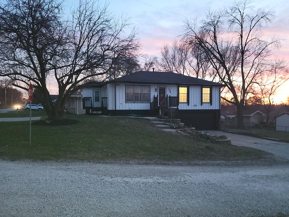 1st image of 106 Snyder St