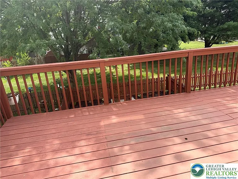 6510 Pioneer Dr — Photo 21