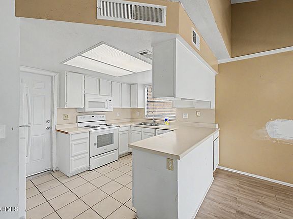 5th image of 20822 N 6TH Drive