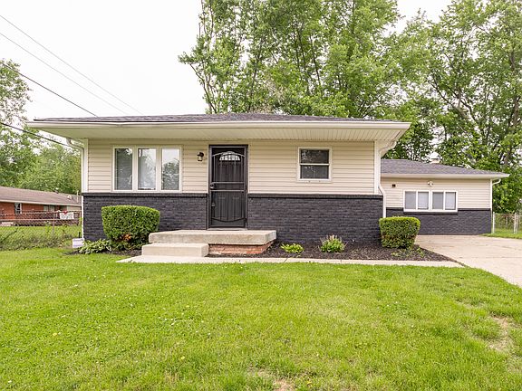 2nd image of 2248 Dupont Ct