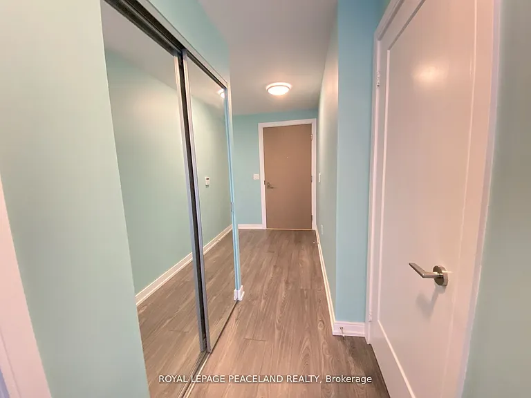 225 Village Green Sq #410 — Photo 10