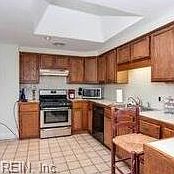 2nd image of 601 Whitestone Ave