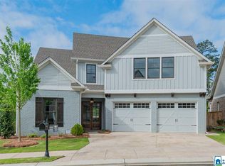 849 Southbend Ln, Vestavia Hills, AL 35216