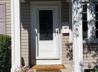 51 Paterson Rd, Fanwood, NJ 07023