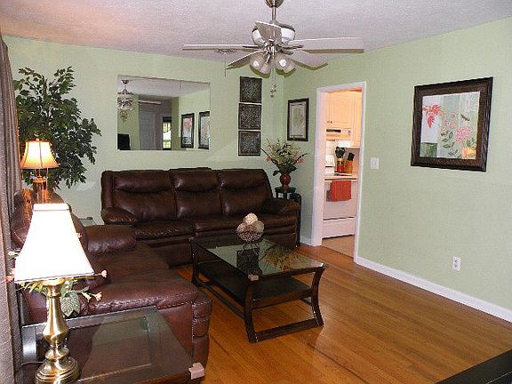 4th image of 316 Kirby Dr