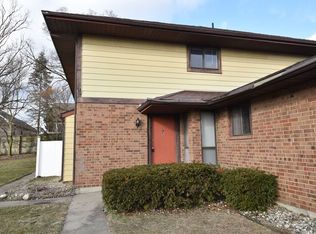 52105 Friars Ct APT B, South Bend, IN 46637