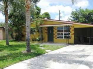 5920 S Farragut Dr, Hollywood, FL 33021