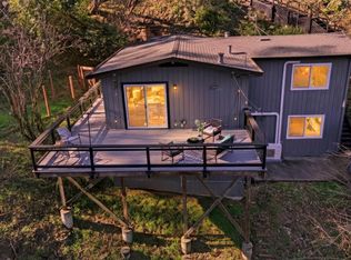 6416 Valley View Rd, Oakland, CA 94611