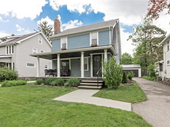 2573 Canterbury Rd, Cleveland Heights, OH 44118