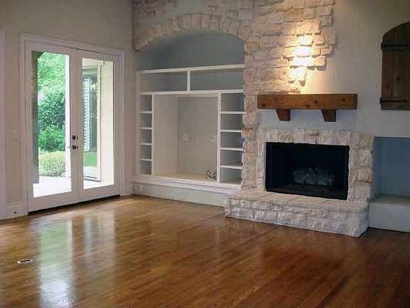 4th image of 6604 Mimosa Ln