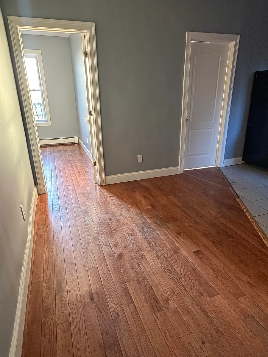 Building Photo - 552 Avenue C #14