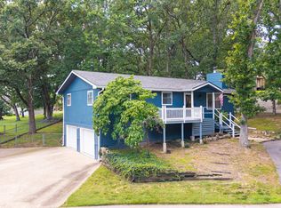 1704 Dogwood Ln, Grove, OK 74344