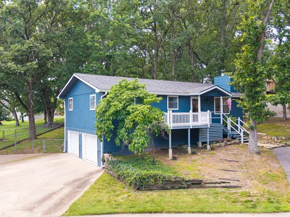 1704 Dogwood Ln, Grove, OK 74344
