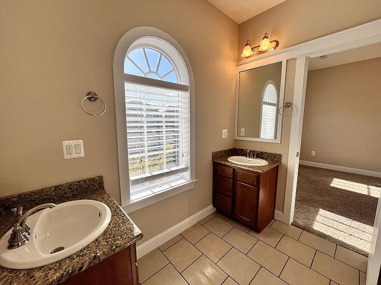 2708 Ironton St — Photo 6
