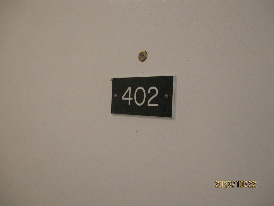 1001 Taylor Ave N #402