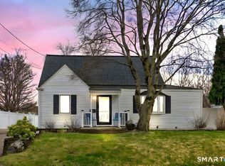 20 Nassau Circle, East Hartford, CT 06118