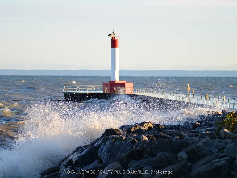 2511 Lakeshore Rd W #718 — Photo 45