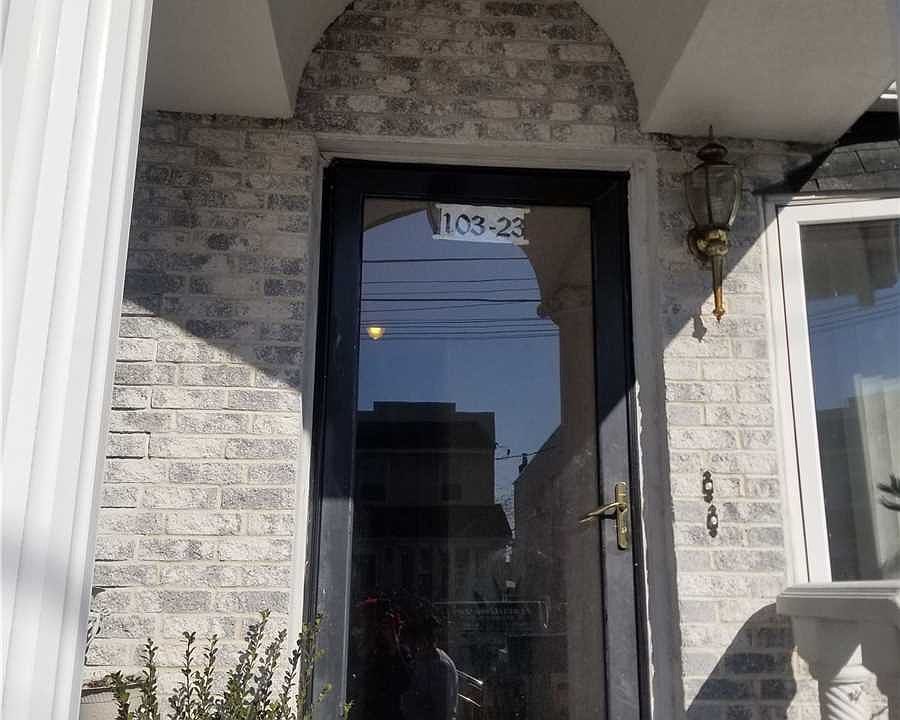 1st image of 10323 105th St