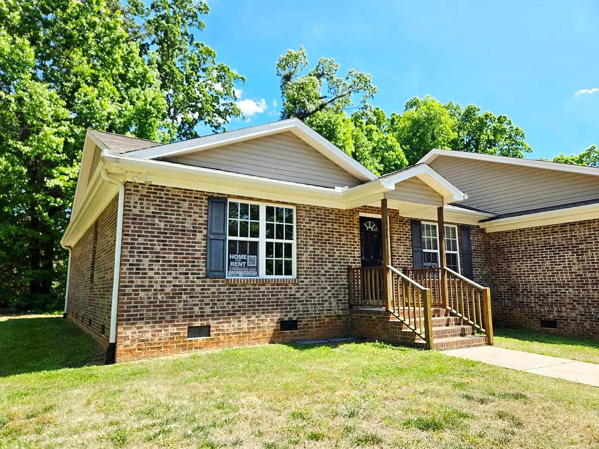 Building Photo - 1316 Snow Ct