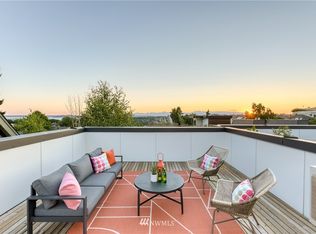 1925 8th Ave W #A, Seattle, WA 98119