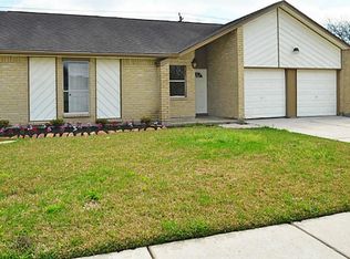 3823 Roseberry Dr, La Porte, TX 77571
