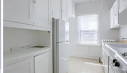 122 N 40th St #3 — Photo 1