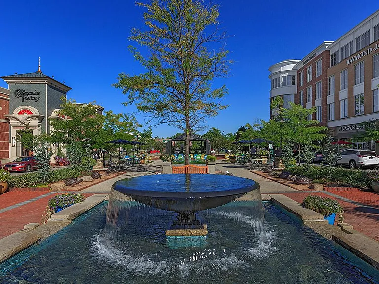 Crocker Park Living — Photo 68