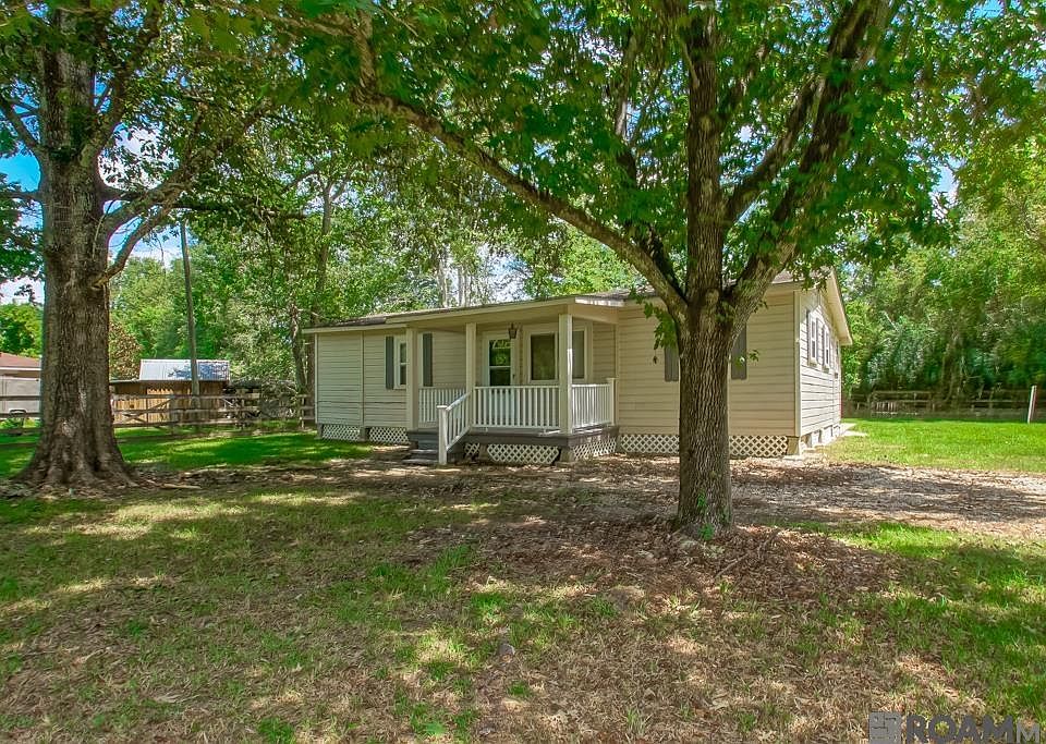 1st image of 33872 Courtney Ln