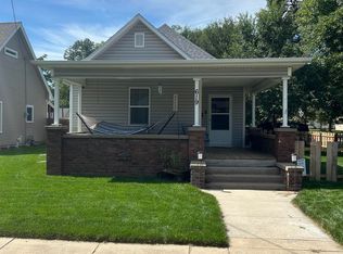 619 N Briggs Ave, Hastings, NE 68901