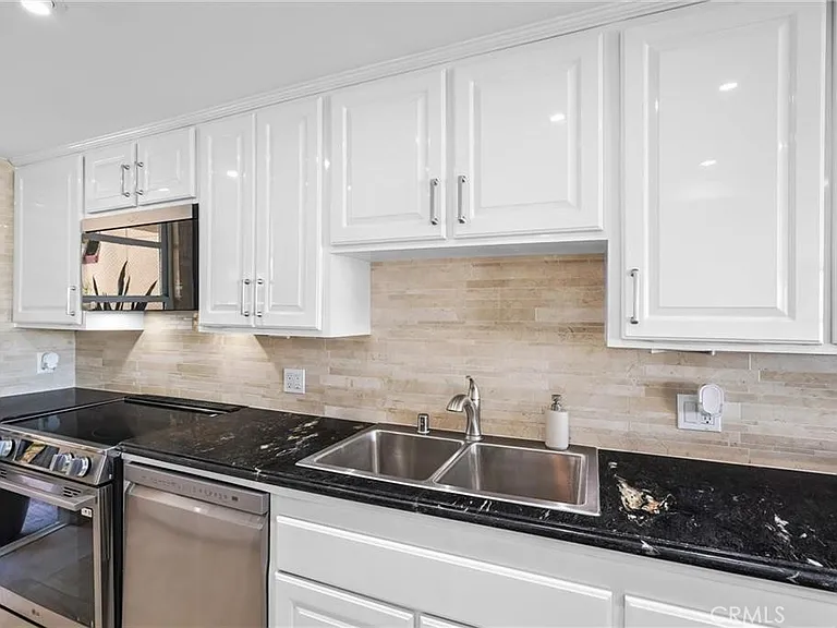 4337 Marina City Dr #149 — Photo 10
