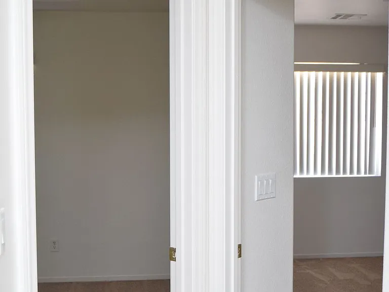 9493 Grove Ridge Ave — Photo 33