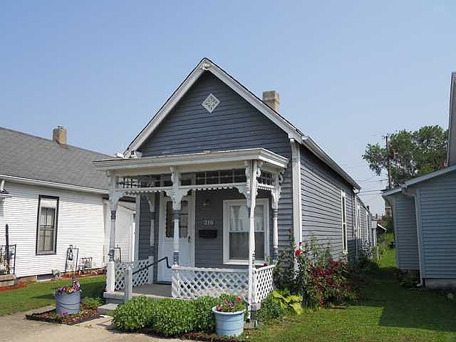 1st image of 216 W South St