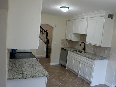 962 Earlsferry Dr, Channelview, TX, 77530