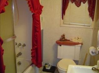 6 A St, Girardville, PA 17935