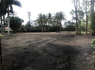 197 Tupelo Rd, Naples, FL 34108